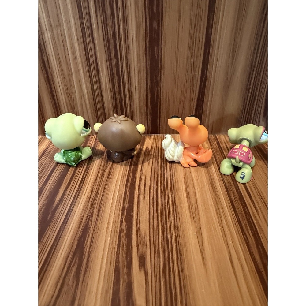 Littlest Pet Shop LPS Lot of 4 Turtle Monkey Crab Snail Authentic Hasbro Toys - Picture 4 of 5